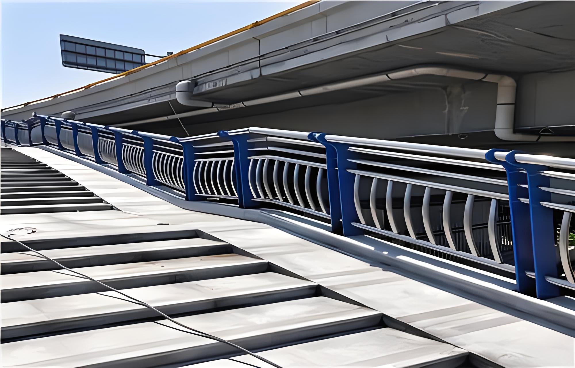 巴音郭楞不锈钢桥梁护栏维护方案：确保安全，延长使用寿命